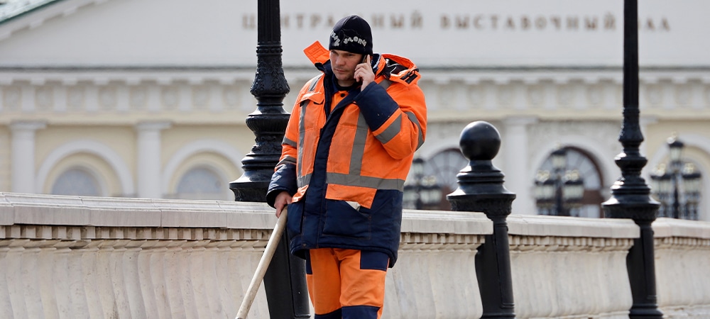communication with snow contractor on phone