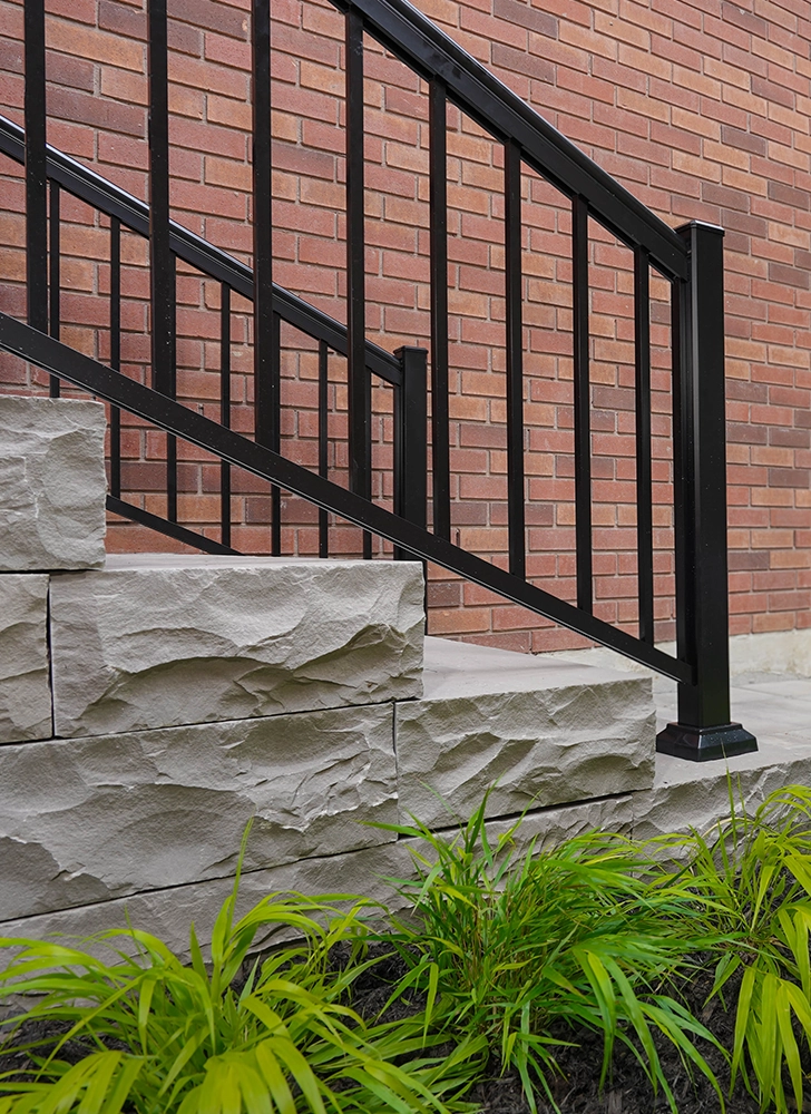 striking architectural feature striking architectural feature